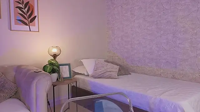 DahianaWalcott live XXX chat