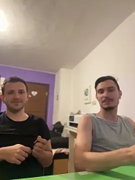 mihneaxxx – Kamerová šou