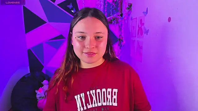 Chat XXX en directo de little_emma0