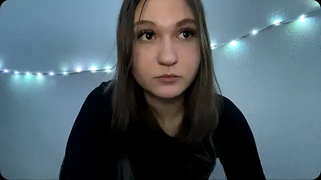 Show modela Juliajuicecam na web-kameri