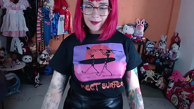 MissMiia2 Adlı Modelin Canlı XXX Sohbeti