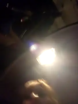 cleopatravodos: διαδικτυακό σόου στην κάμερα