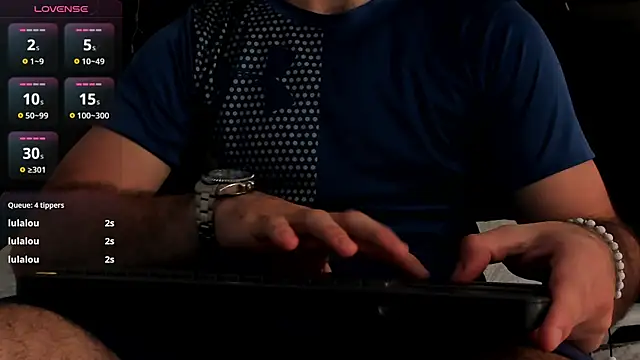 MaximusClark Webcam Show