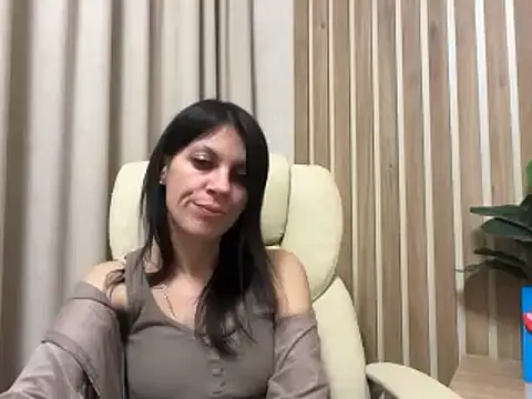 InjaAtHome Live XXX-chat