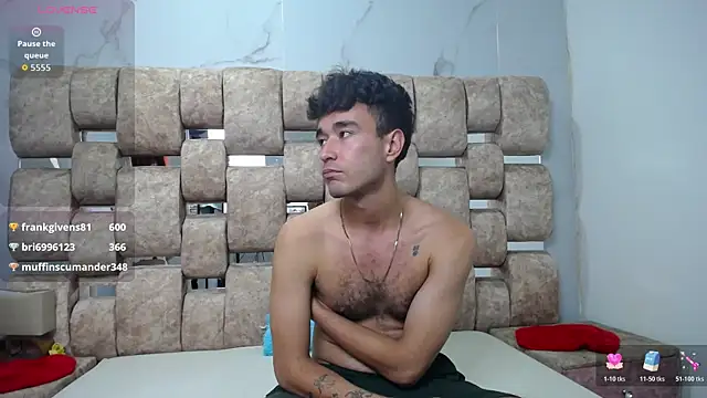 XXX chat uživo modela KathyAiden