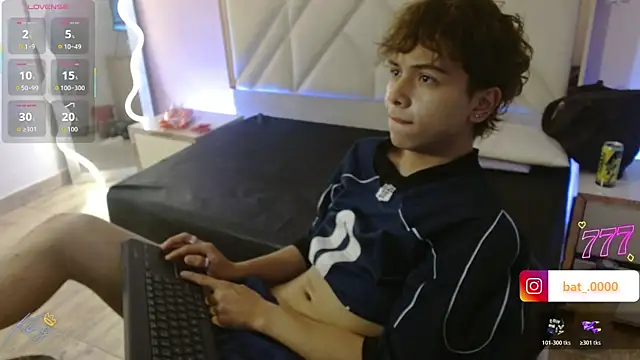 Elian_tay Adlı Modelin Web Kamerası Şovu