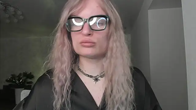 Webkamerová show milliKira006