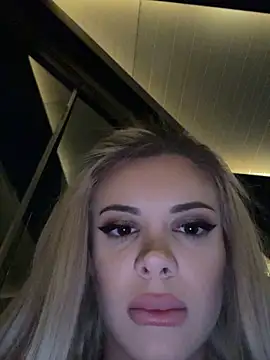 AlyssaFoxx_ Live XXX-Chat