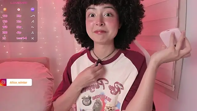 แชท XXX สดของ Alice_winter_