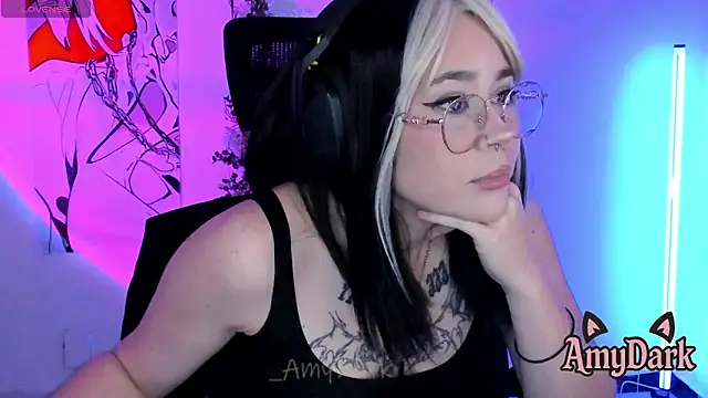Živý XXX chat _AmyDark