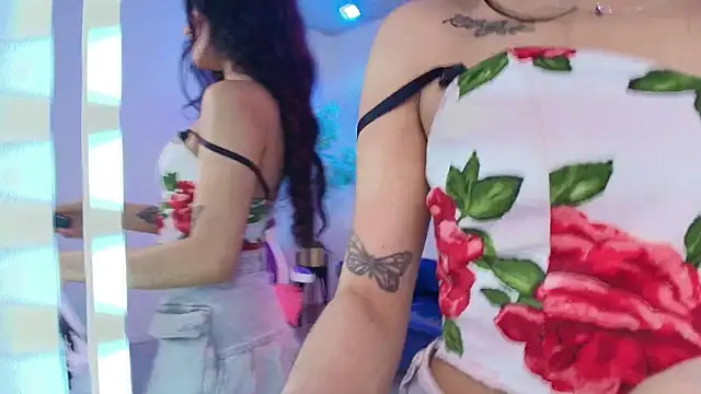 Czat XXX na żywo – Maddie_T18