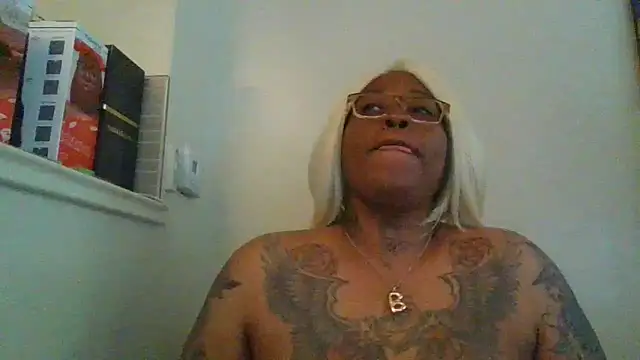 ShaBrimDaPornstar webcam show