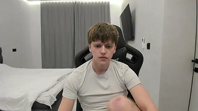 Вебкам-шоу bonekoambalabu