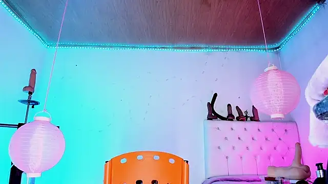 Онлайн чат XXX karol_kane