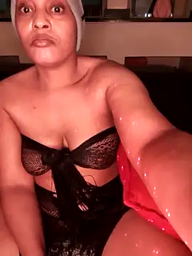 ORUOMAのライブXXXチャット