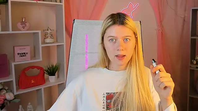 CelestineMauriacのライブXXXチャット