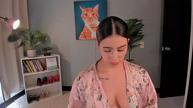 دردشة LiaPearce الجنسية المباشرة