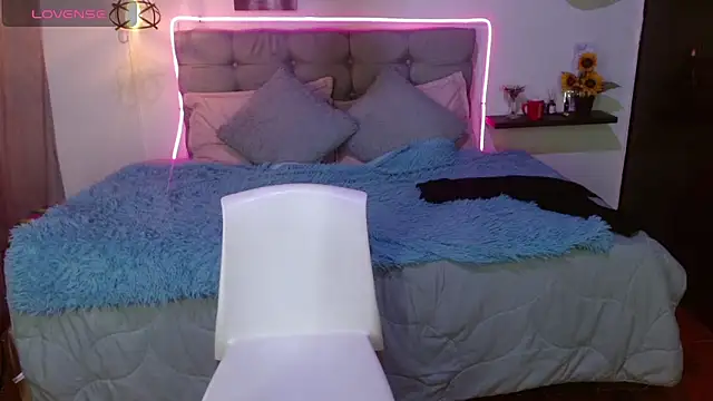 Chat +18 de Keyla01_ ao vivo