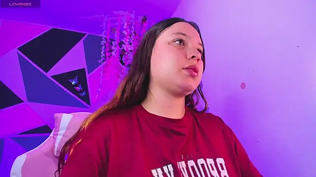 Živý XXX chat little_emma0