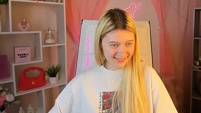 CelestineMauriacのライブXXXチャット