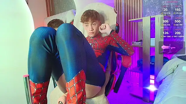 دردشة Tomy_Rox الجنسية المباشرة