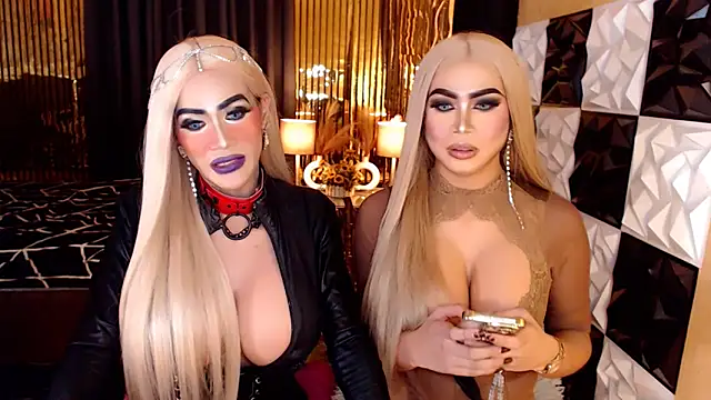 MonstrousCockDiva – Naživo XXX chat