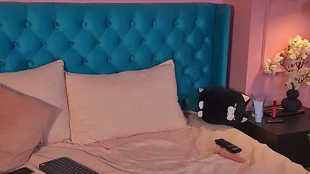 Roxy_Wilde Live XXX-Chat