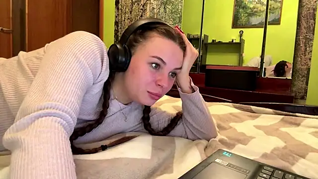 Chatroom XXX en direct de ThedaStrevell