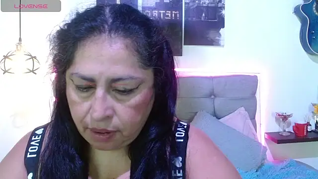 Keyla01_: онлайн-секс-чат