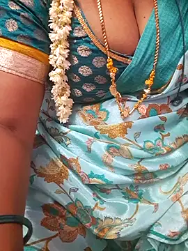 Show modela Tamil_Ammani na web-kameri