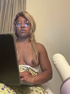 BuyMyFatAss ওয়েবক্যাম শো