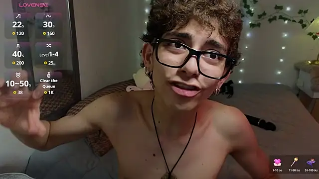 Matty_Sparkk Pertunjukan Webcam