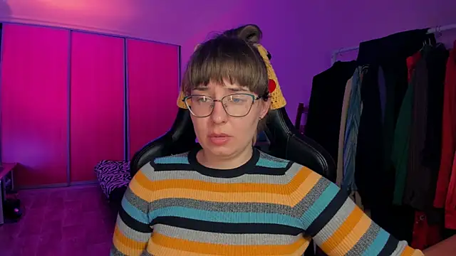 Онлайн чат XXX just_fucked777