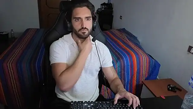 Al3xox02 Chat XXX live