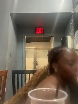 MadameMuse – webcam-show