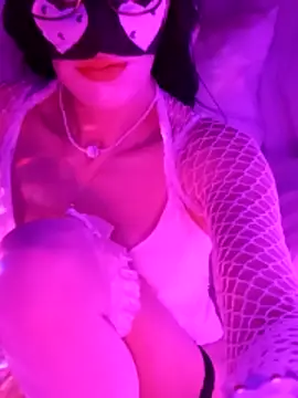 دردشة pamella_arabiene الجنسية المباشرة