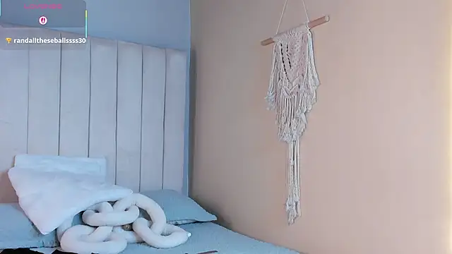 Elise_Diamond 即時 XXX 聊天