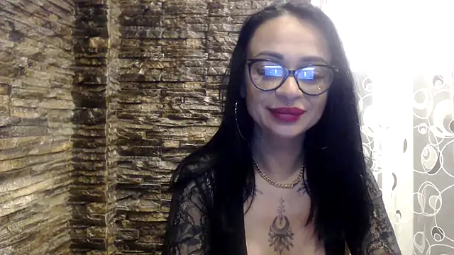 BrianaBloom Webcam show