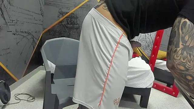 Gury_tattoo – Live XXX-chat