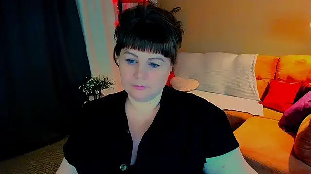 CrystaalStaar live XXX chat