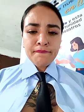 MAYE__13のウェブカメラショー