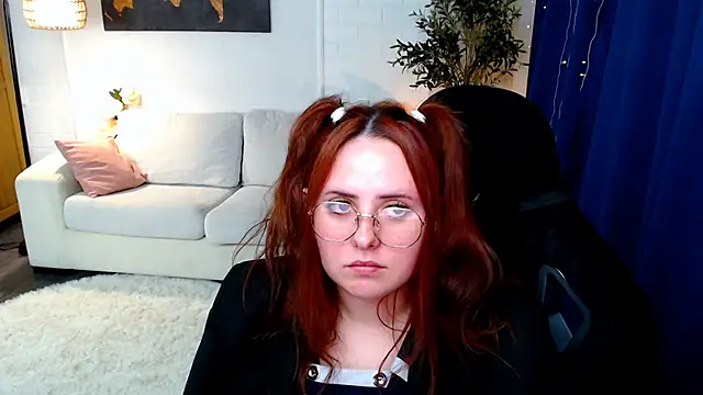 Hennessy_bunny: онлайн-секс-чат