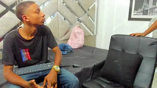 عرض كام EvaxEmma