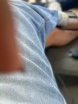 Chatroom XXX en direct de Colibri_xxx