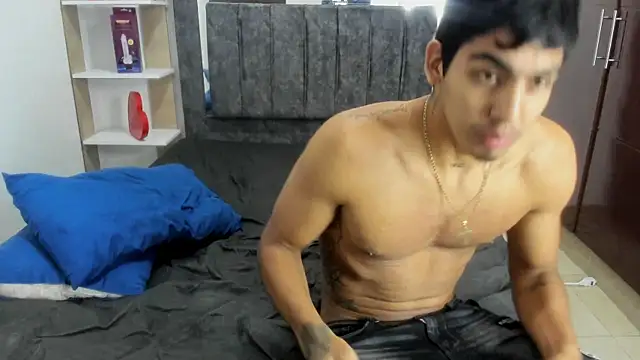 Grace_and_Milon Webbikameraesitys