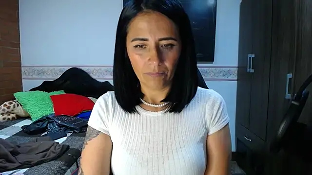 sharoon_cheerry's Live XXX Chat