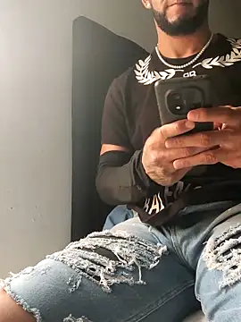 Chat +18 de PIGHIGHDIRTY_p0 ao vivo