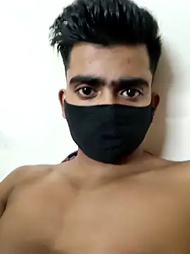 12ashujii Adlı Modelin Canlı XXX Sohbeti