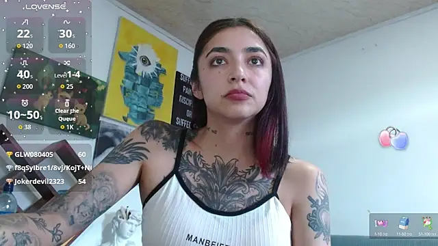 ZoeBakers_'s Live XXX Chat