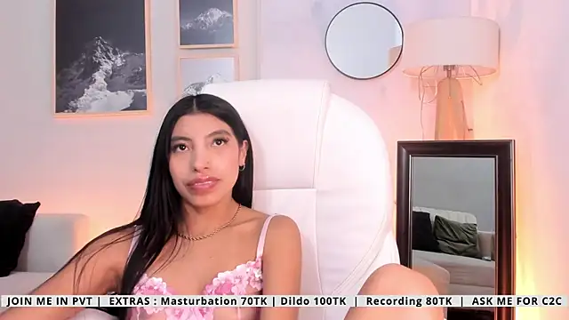 Tiffany_Low Adlı Modelin Canlı XXX Sohbeti